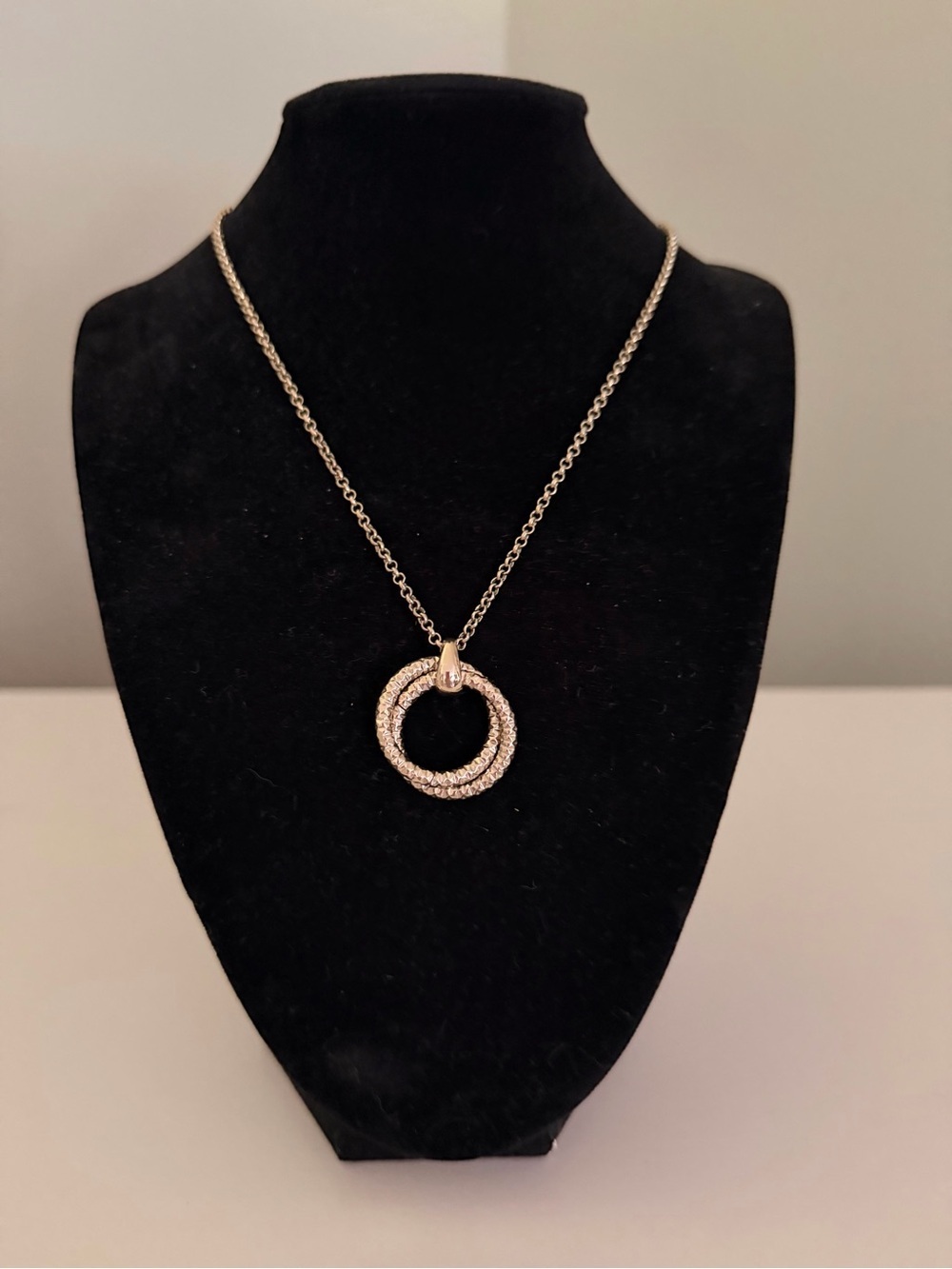 Gold-Tone Double Interlocking Circle Pendant Necklace - Women Jewelry - Picture 1 of 4